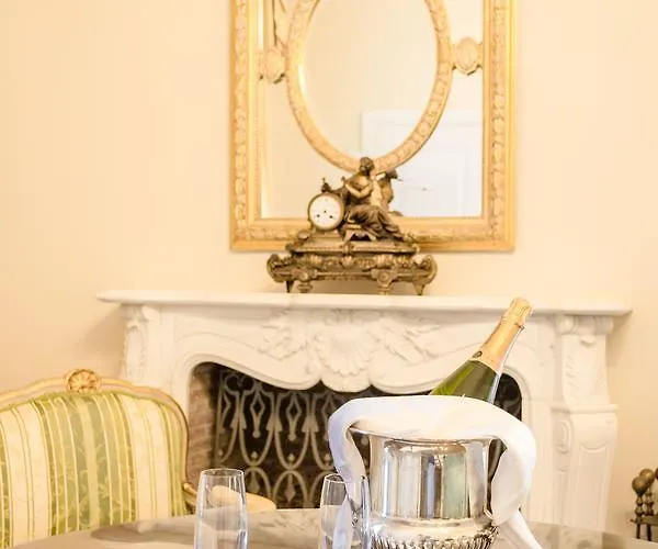 ゲストハウス ルレ ラ ルペ ソレント