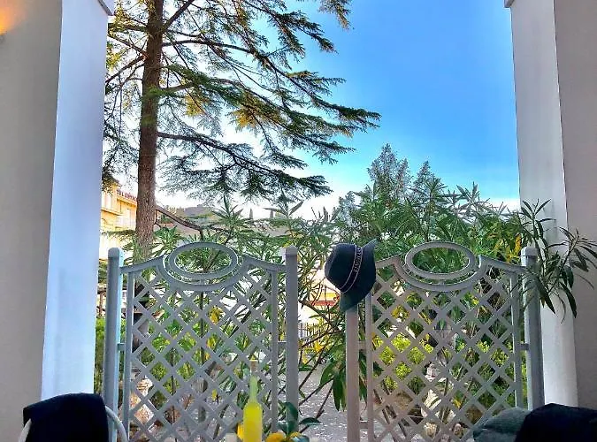 Гостевой дом Relais La Rupe Сорренто