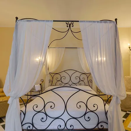 Gasthof Relais La Rupe Sorrent