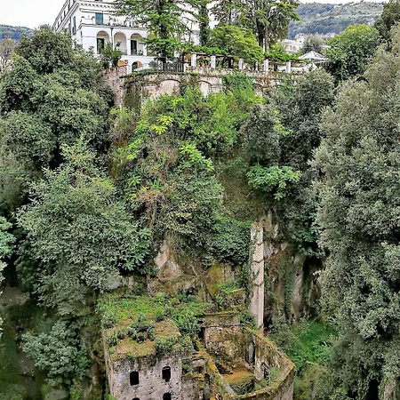 Relais La Rupe Sorrent