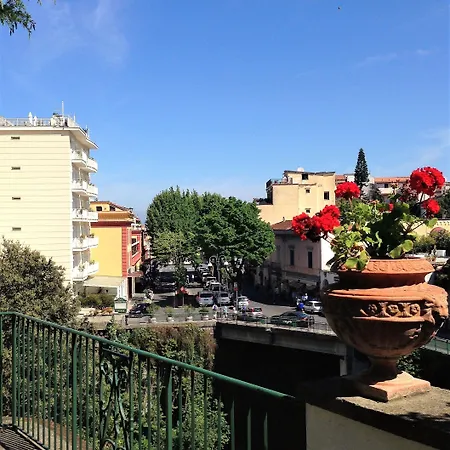 Gasthof Relais La Rupe Sorrent